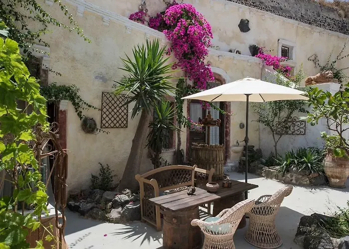 Santorini Cave Apartmán *